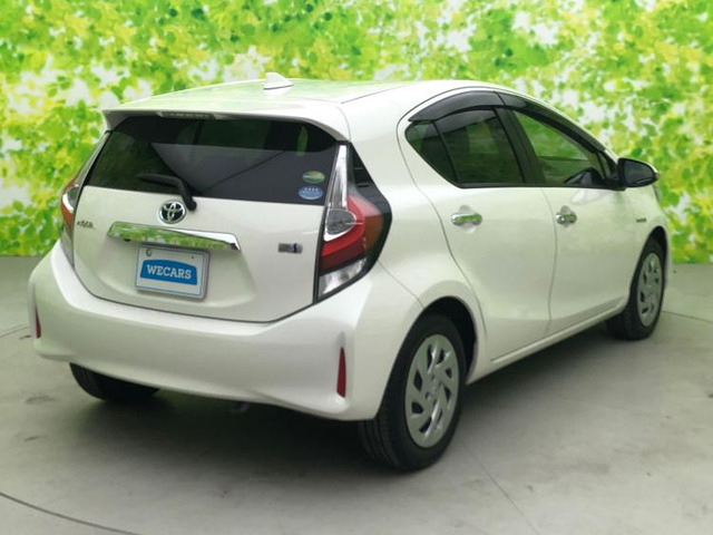 アクア1.5 S スタイルブラック