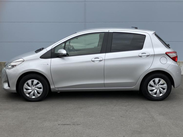 ヴィッツ1.5 ハイブリッド F