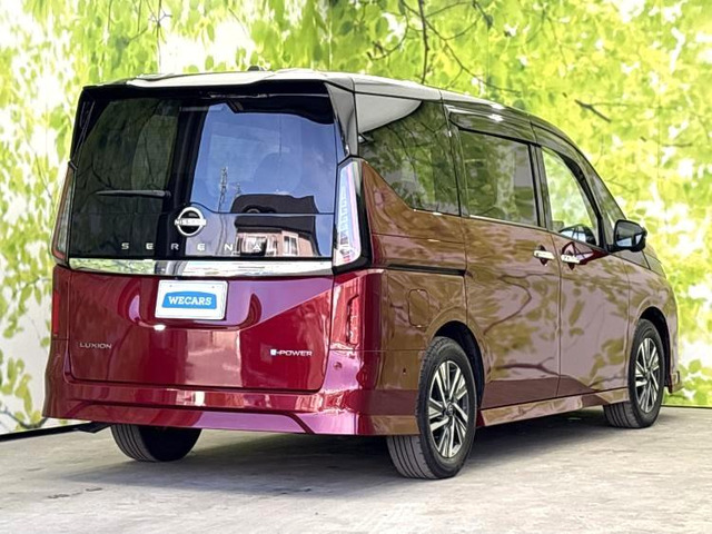 セレナ1.4 e-POWER ルキシオン