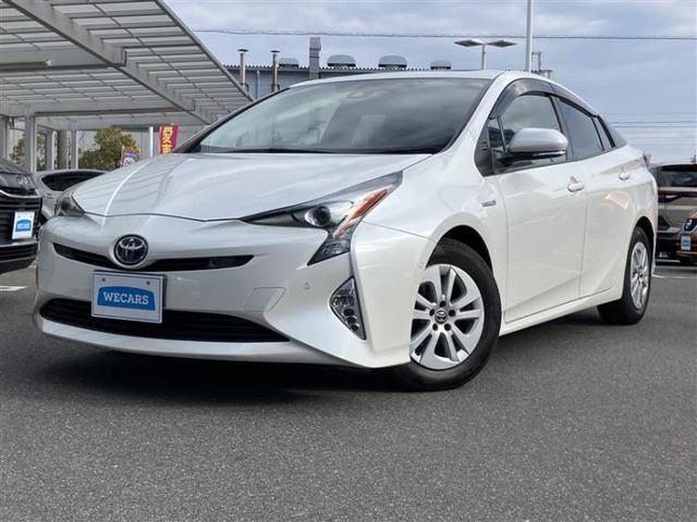 プリウス1.8 S セーフティ プラス