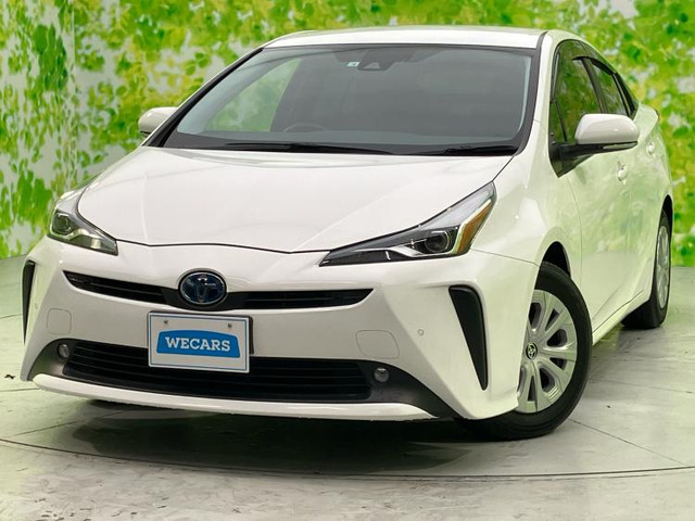 プリウス1.8 S E-Four 4WD