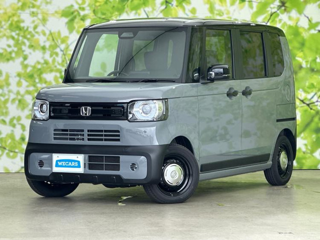 N-BOXジョイ 2トーン