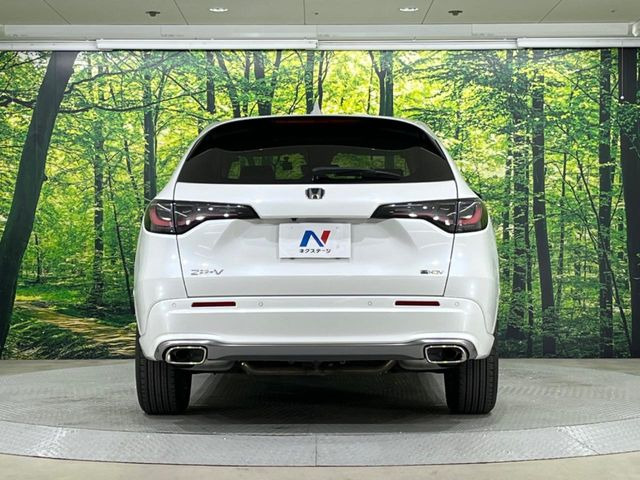 安心の最長10年・走行無制限保証(有償)をご用意。保証内容も充実はもちろん、無料点検&オイル交換や、年中無休の全国・24時間ロードサービスも付帯されておりますのでご安心下さい。