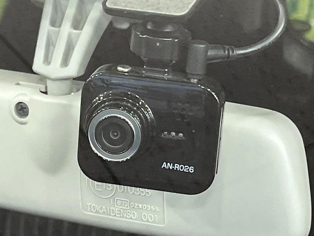 �y�h���C�u���R�[�_�[�z�h���C�u���R�[�_�[����!���s���͂������A������^�]�⎖�̂ɑ��������ہA�f���ŋL�^���A����̃��X�N�ɔ����܂��B���L�^�pSD�J�[�h�͂��q�l�����g�ł��������������K�v������܂��B