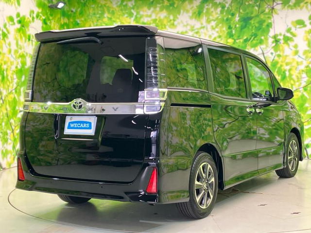 ヴォクシー2.0 ZS 煌III