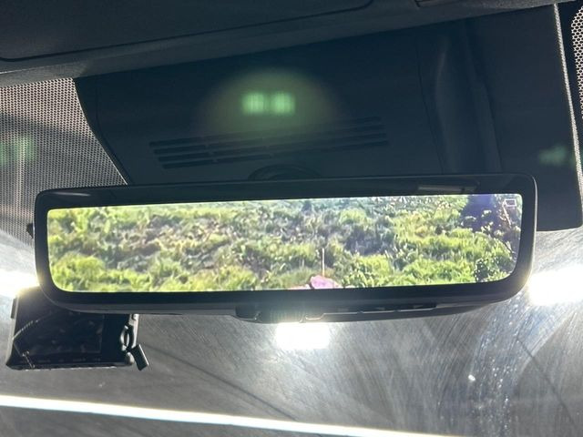 �y�f�W�^���C���i�[�~���[�z��Ȃ̑傫�ȉו��⓯��҂Ō�����m�F���Â炢���ł����S!�J�������B�e�����ԗ�����̉f�������[���~���[���ɕ\���B�N���A�Ȏ��E�ŏ󋵂̊m�F���\�ł�!