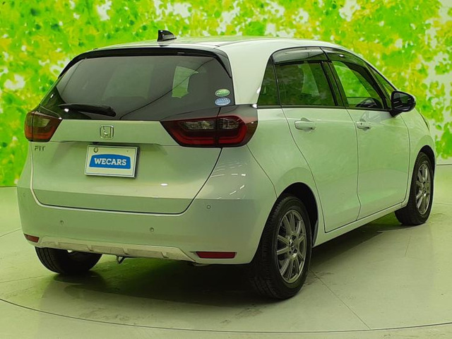 フィット1.3 ホーム