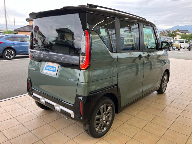 デリカミニT プレミアム リミテッド エディション 4WD