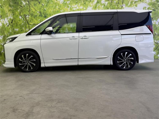 ノア1.8 ハイブリッド S-Z