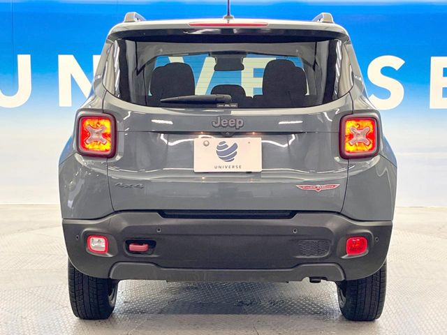 ●当店では第三者機関による車両品質鑑定を導入し、修復歴車を排除。鑑定書が発行されますので、ぱっと見ただけでは分からない箇所まで納得した上でご検討いただけます。※一部未実施の場合がございます。