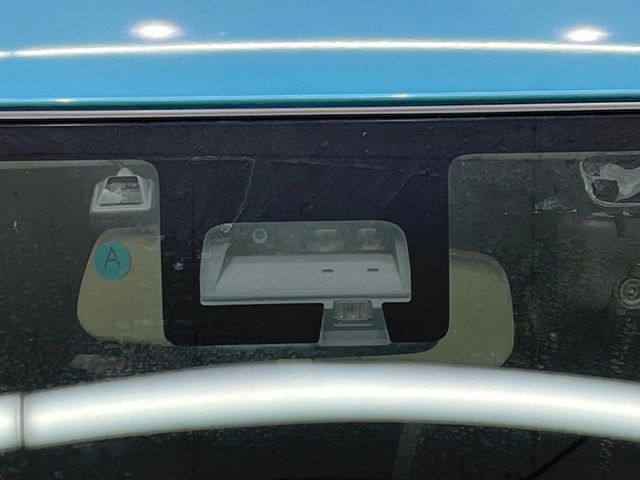 �y�X�Y�L �Z�[�t�e�B�T�|�[�g�z���s���ɑO���̎ԗ�����F�����A�Փ˂������Ȏ��͌x��ƃu���[�L�ŏՓˉ���Ɣ�Q�y�����A�V�X�g�B�����S�Ƀh���C�u�����y���݂��������܂��B