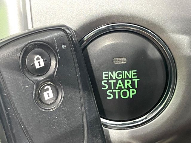 �y�L�[�t���[�V�X�e���z�J�o����|�P�b�g�ɓ��ꂽ�܂܂ł��h�A�̎{���E�������\�ȃX�}�[�g�L�[�𑕔��B�G���W���̃I���E�I�t�����J�M�����o���K�v����������Ƃ��Ă��֗��ł���