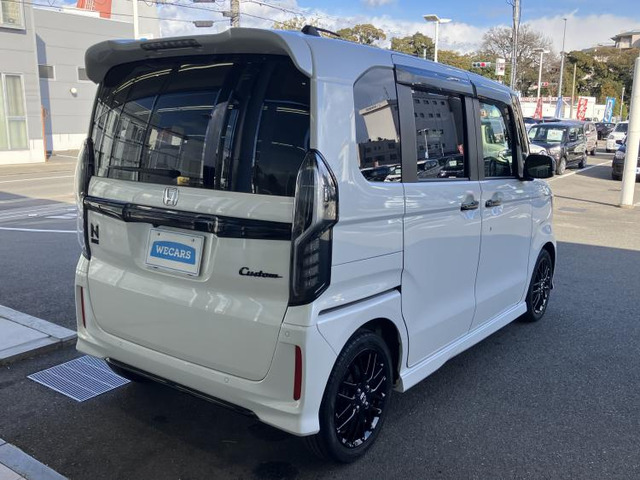 N-BOXカスタムL ターボ スタイルプラス ブラック