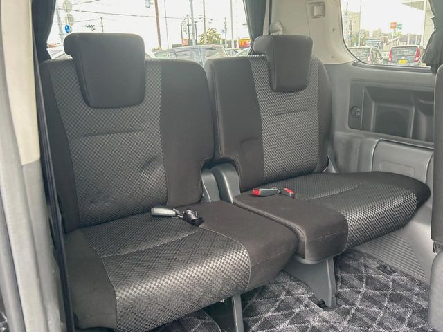 3��ڃV�[�g�͂�������ԗǍD����l�ł��������ƍ����Ē����܂��̂ŁA��l���ł̂��o���������N���N�ł��􂲉Ƒ��ŁA�C�̒m�ꂽ���ԂŁA�h���C�u�ɍs���̂��y���݂ł��ˁ�