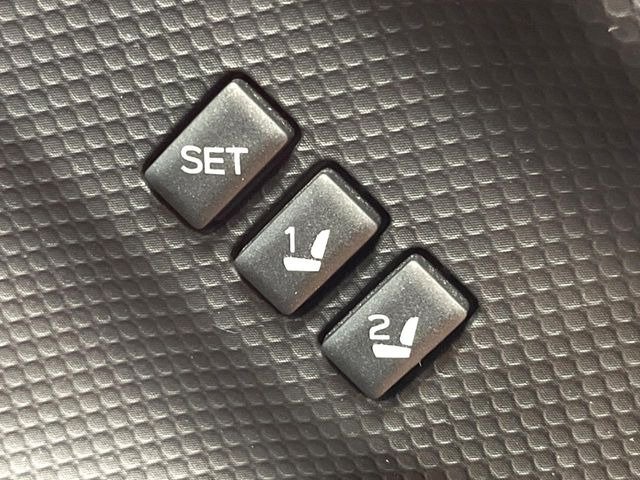 �y�������[�@�\�t���p���[�V�[�g�z�h���C�o�[���Ƃɐݒ肵���V�[�g�ʒu���L�����āA�{�^����Ő؂�ւ��ł���֗��ȋ@�\!�^�]����������������������邲�ƒ�ɂ������߂ł���