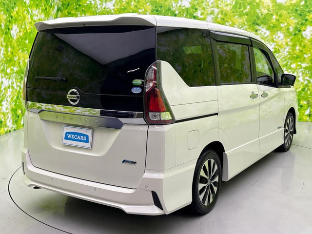 セレナ2.0 ハイウェイスター Vセレクション