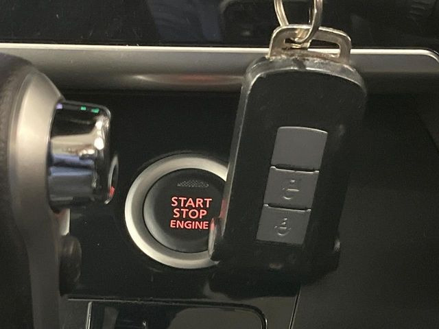 �y�C���e���W�F���g�L�[�z�J�o����|�P�b�g�ɓ��ꂽ�܂܂ł��h�A�̎{���E�������\�ȃX�}�[�g�L�[�𑕔��B�G���W���̃I���E�I�t�����J�M�����o���K�v����������Ƃ��Ă��֗��ł���