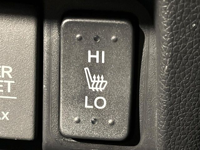 �y�V�[�g�q�[�^�[�z�������ɏd�󂷂�V�[�g�q�[�^�[!�G�A�R����葁�����܂��Ă����̂Ŋ�����̐l�����S�ł��ˁ�G�A�R���̉����͊������邩����A�Ƃ������ɂ����������߂ł��B