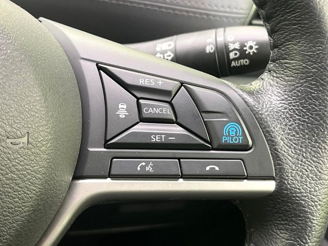 �y�v���p�C���b�g�z�������H�ł̒��������s���y��!!�a�؎��Ə��񑖍s�̃V�[���ŁA�A�N�Z���E�u���[�L�E�X�e�A�����O�������Ő��䂵�A�������^�]�̕��S���y�����Ă���܂���