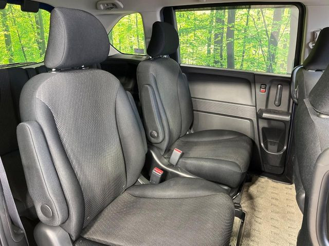 ���ڒ����̓E�H�[�N�X���[�ƂȂ��Ă���܂��B���ڂƎO��ڂ̈ړ�����~�肪�Ƃ��Ă��y�ɂȂ�̂ŁA���~��̍ۂ��X�g���X�������邱�Ƃ͂���܂����