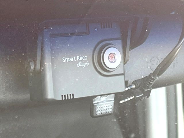 �y�h���C�u���R�[�_�[�z���S�E���S�ȃJ�[���C�t�ɕK�{�̃h���C�u���R�[�_�[�𑕔�!���s���͂������A������^�]�⎖�̂ɑ��������ۂ̏󋵂��f���ŋL�^���A����̃��X�N�ɔ����܂��B