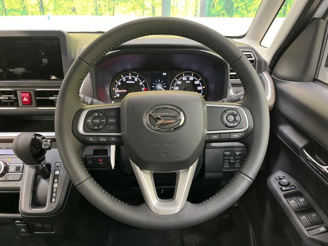 �y�����v�����X�e�A�����O�z�㎿�Ȋv���g�p���邱�ƂŁA��ɂ����������݂ƂĂ��^�]���₷���n���h���ł���