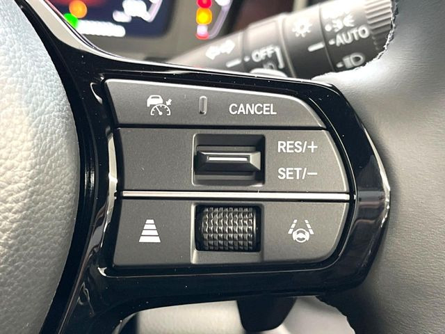 �y�A�_�v�e�B�u�N���[�Y�R���g���[���z�������H�ł̒��������s���y��!!�����ő��x��ۂN���[�Y�R���g���[�����A�Փˌy���V�X�e���ƘA�g���A�O���̎ԗ������m���ĎԊԂ�ۂ悤�ɑ��x���߂��Ă���܂�!!