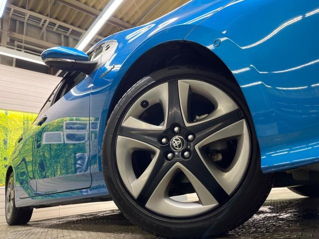 �y����17�C���`�A���~�z�C�[���z�O�ςɃ}�b�`���������A���~�z�C�[���𑕒����Ă���܂��B�e��ЊO�A���~�z�C�[����A�X�^�b�h���X�^�C�����戵�����Ă���܂��B���񂲑��k����������