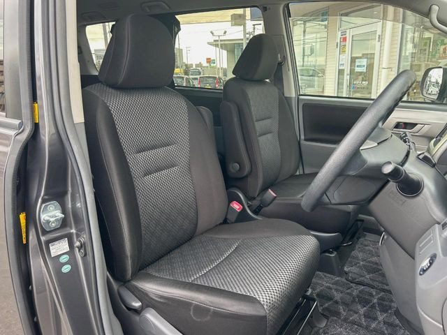 �^�]�Ȃ܂��ɂ͏\���ȃX�y�[�X������A�啿�ȕ��ł��������^�]���Ă�����������ł��B