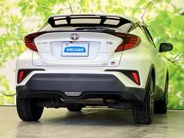 C-HRハイブリッド 1.8 S GR スポーツ