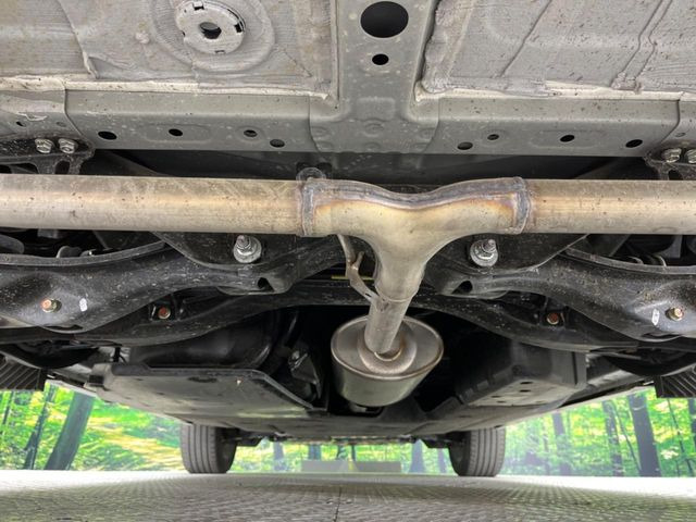 下回りがきれいなうちに、防錆加工の施工がオススメ。降雪地域はもちろん、沿岸部にお住いの方や、趣味でマリン・ウィンタースポーツをされる方にご好評いただいております。