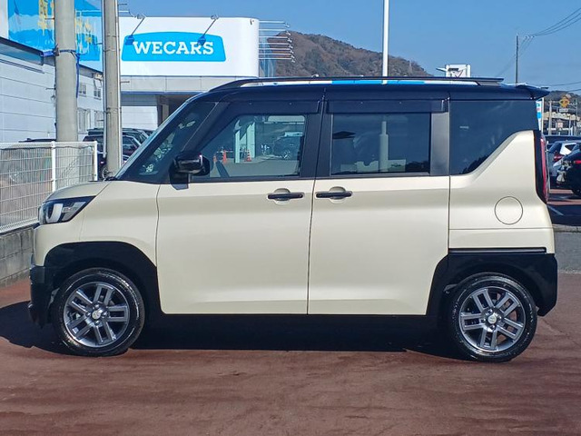 デリカミニT プレミアム 4WD