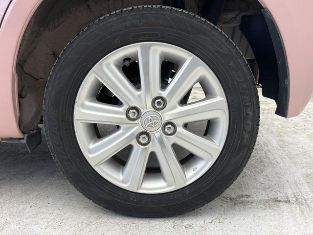 �y����14�C���`�A���~�z�C�[���z�O�ςɃ}�b�`���������A���~�z�C�[���𑕒����Ă���܂��B�e��ЊO�A���~�z�C�[����A�X�^�b�h���X�^�C�����戵�����Ă���܂��B���񂲑��k����������