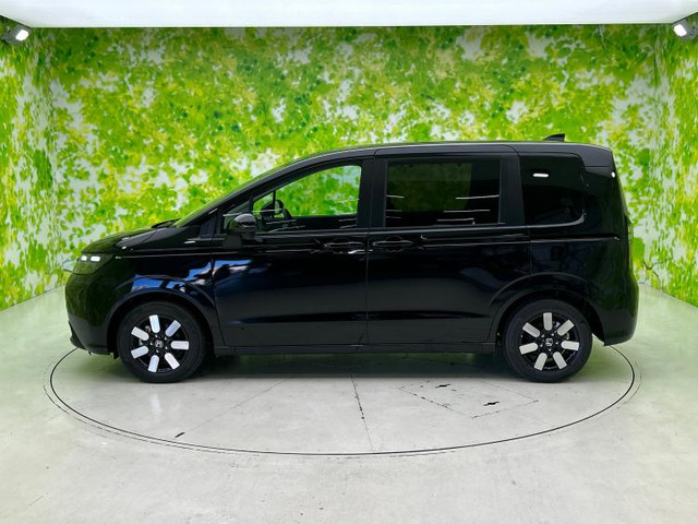 フリード1.5 e:HEV エアー EX