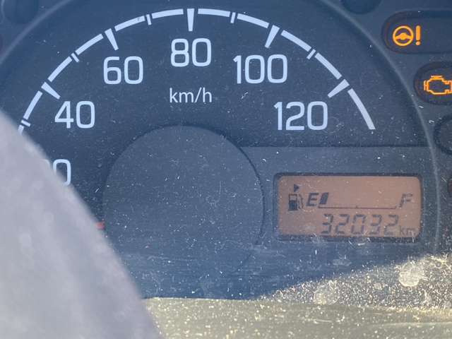 1�����P�ʂ̃J�[���[�X���\�ɂȂ��Ă���܂��̂Ő��񂲑��k���������B