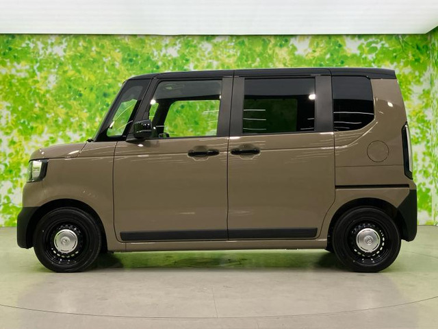 N-BOXジョイ 2トーン