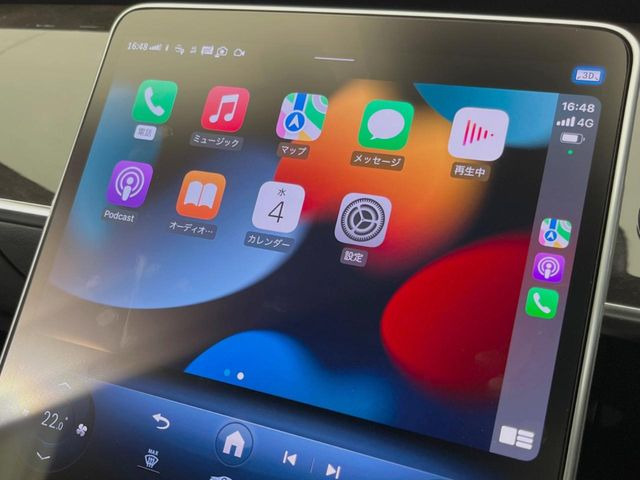 ��Apple Car Play:�X�}�z�Ƃ̗L���ڑ��ŁA�i�r�E�I�[�f�B�I�Đ��ȂǃX�}�z�̃A�v���@�\����ʂł��g����֗��@�\�ł�!