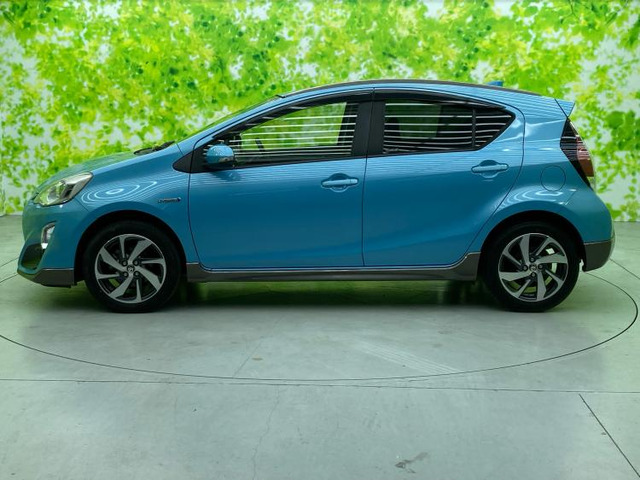 アクア1.5 X-URBAN