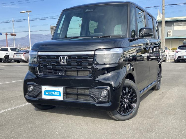 N-BOXカスタムブラック スタイル