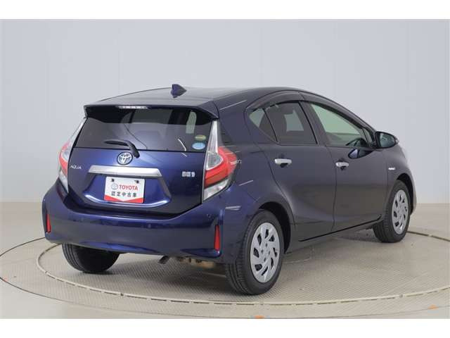 アクア1.5 S スタイルブラック