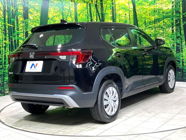 ☆全国のネクステージからお取り寄せが可能※!遠方の店舗に展示してあるクルマが気になる場合も、最寄りの店舗でご覧いただくことが可能です!是非私たちに要望をお聞かせください!※別途費用