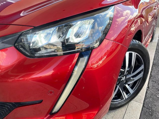 ��LED�w�b�h���C�g:��ԑ��s�����ǍD�Ȏ��E���m�ۂ����S���ĉ^�]�ł��鍂�P�xLED�w�b�h���C�g�𑕔�!�_�����x�������A����d�͂��}�����Ă��܂��B