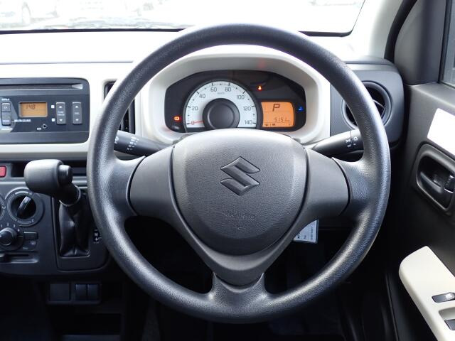 �I���b�N�X�F�蒆�ÎԂ͌��I�����㎿�Ȏ��q�݂̂����͂��v���܂��B�S�ԂɃv���̐E�l�ɂ��O�ꂵ�����O���̐��|�A�����グ�Ă���܂��B