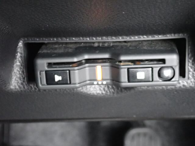 ETC���������Ă��܂��B�m���X�g�b�v�ŗ�������ʉ߂ł��܂��B���ꂵ�������ł���ˁB