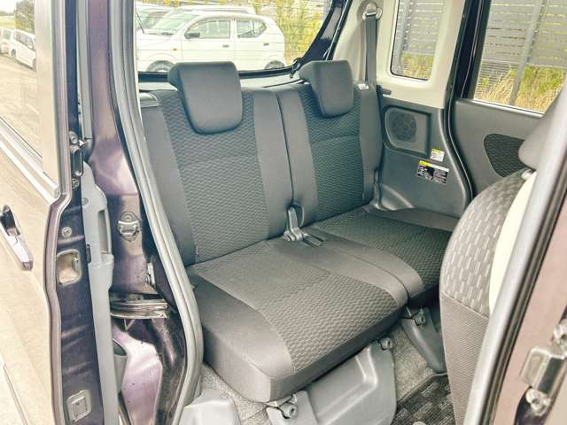 ���Ђł͌��I�������Ԃ𖈌���ʂɎd������s�Ȃ��A�����߂₷�����i�ł��񋟂��Ă���܂���