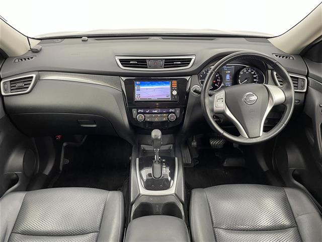 エクストレイル2.0 20X エマージェンシーブレーキパッケージ