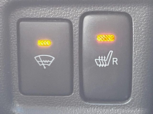 �y�V�[�g�q�[�^�[�z�������ɏd�󂷂�V�[�g�q�[�^�[!�G�A�R����葁�����܂��Ă����̂Ŋ�����̐l�����S�ł��ˁ�G�A�R���̉����͊������邩����A�Ƃ������ɂ����������߂ł��B