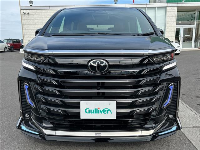 ヴェルファイアハイブリッド 2.5 Z プレミア E-Four 4WD