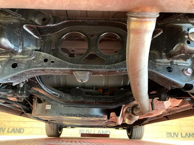 下回りがきれいなうちに、防錆加工の施工がオススメ。降雪地域はもちろん、沿岸部にお住いの方や、趣味でマリン・ウィンタースポーツをされる方に大変好評いただいております。