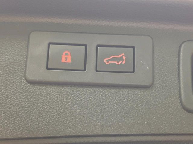 �y�p���[�o�b�N�h�A�z�X�}�[�g�L�[��^�]�Ȃ̃{�^�������������Ń��A�Q�[�g�������ŊJ���܂�!�ו��������Ă��鎞��A�����ʒu�ɂ���o�b�N�h�A��߂�ۂɕ֗��ȋ@�\�ł���